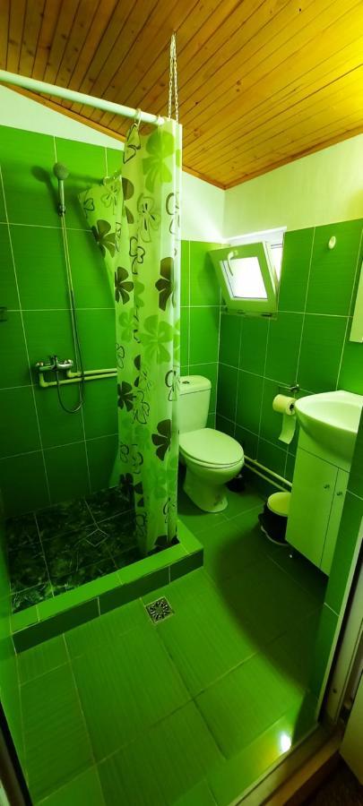 Telteu Florian Hotel Дубова Екстериор снимка