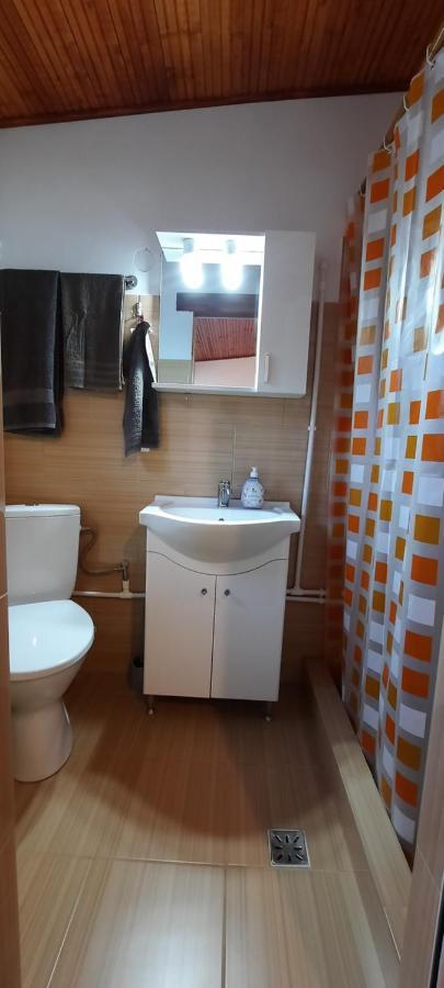 Telteu Florian Hotel Дубова Екстериор снимка
